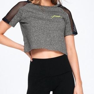 VS PINK Cropped Tee